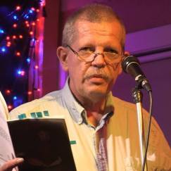 me-at-newcastle-stanza