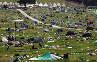 The Big Clear Up Begins After Glastonbury 2009